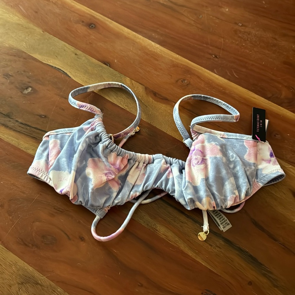 Victoria’s Secret floral bikini top size 32C